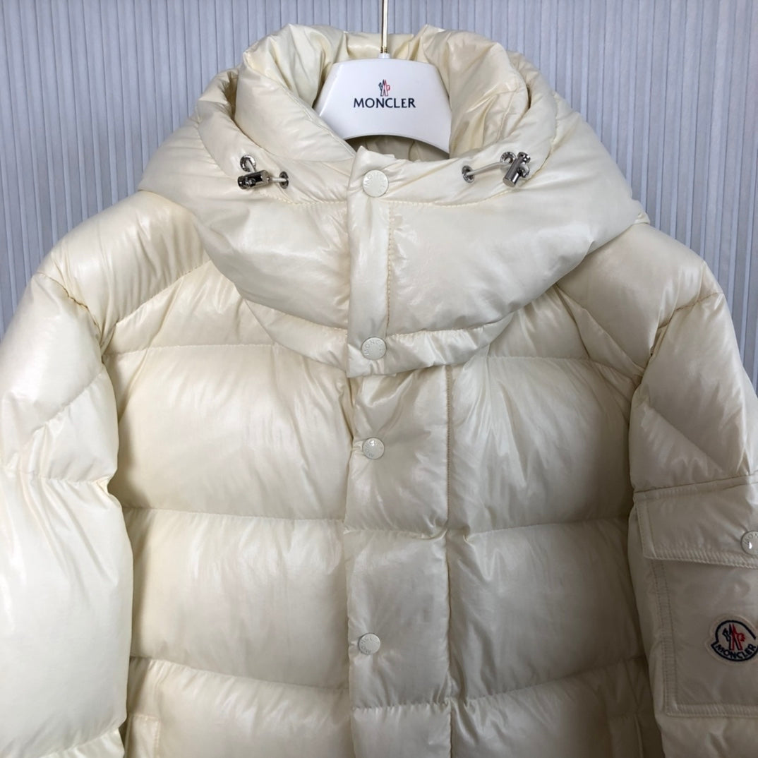 MONCLER