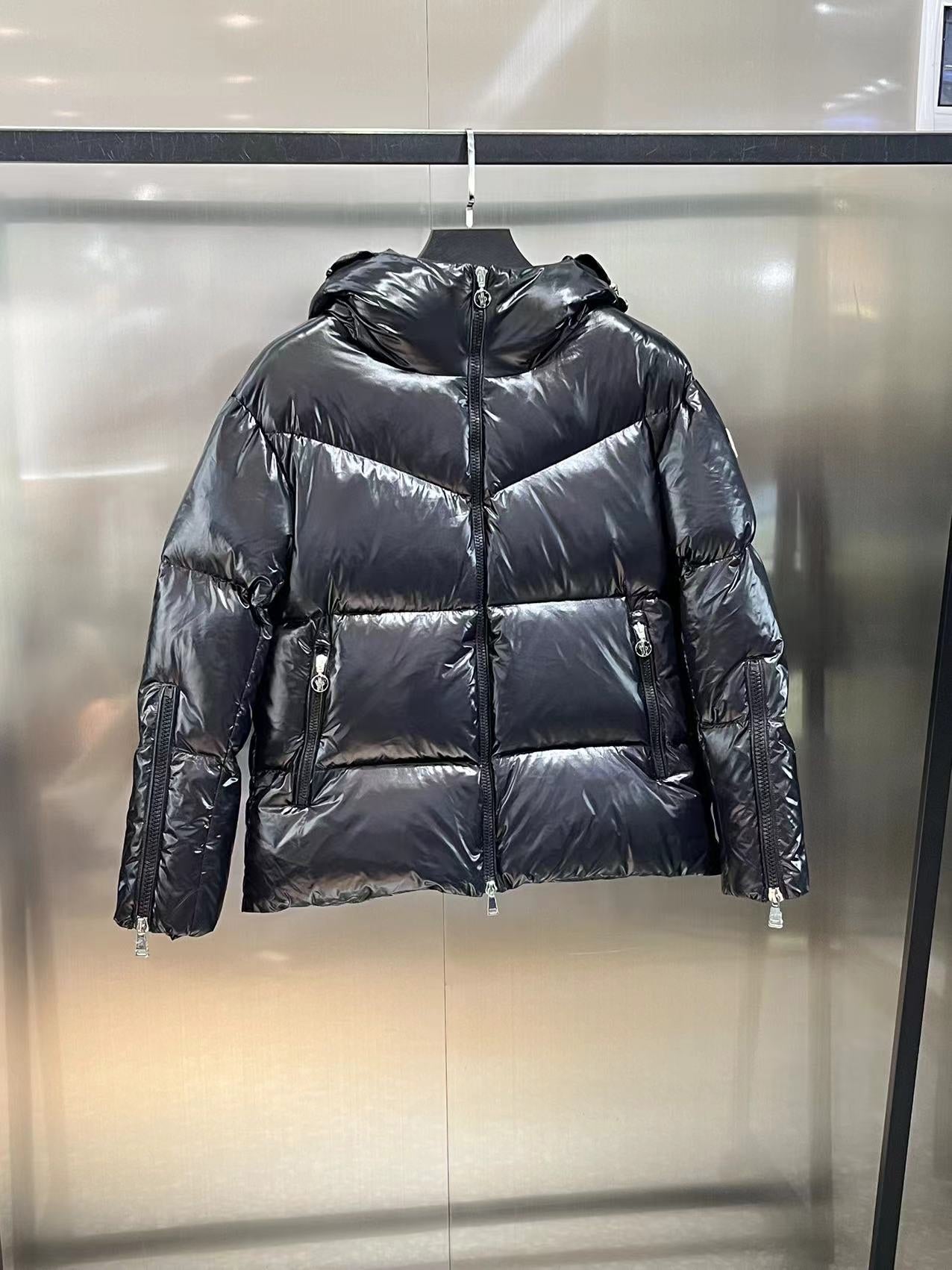 MONCLER