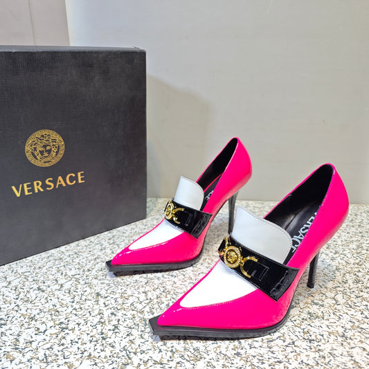 VERSACE