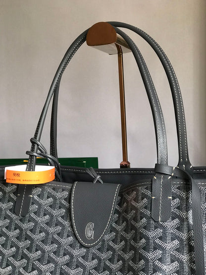 GOYARD