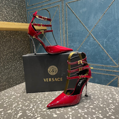 VERSACE