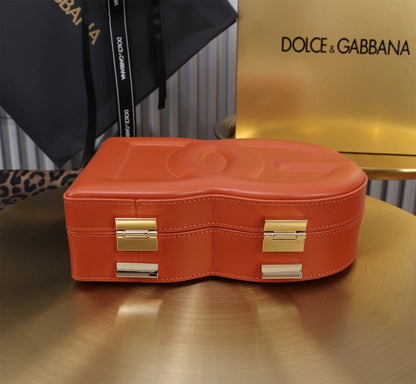 DOLCE & GABBANA