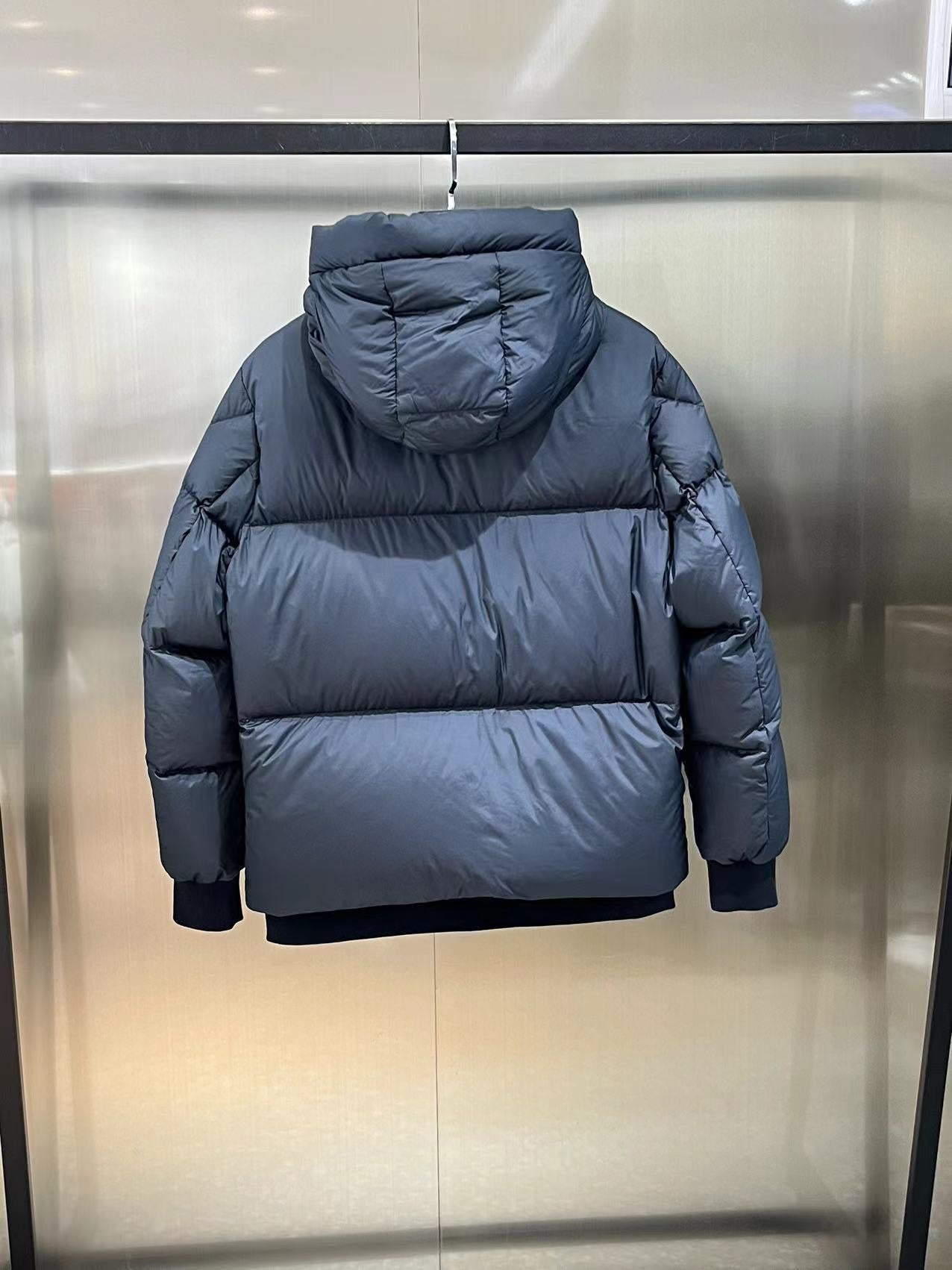 MONCLER