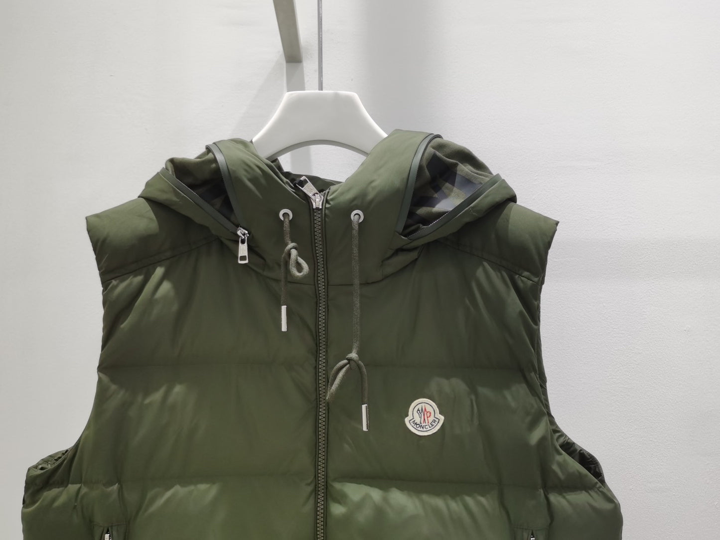 MONCLER