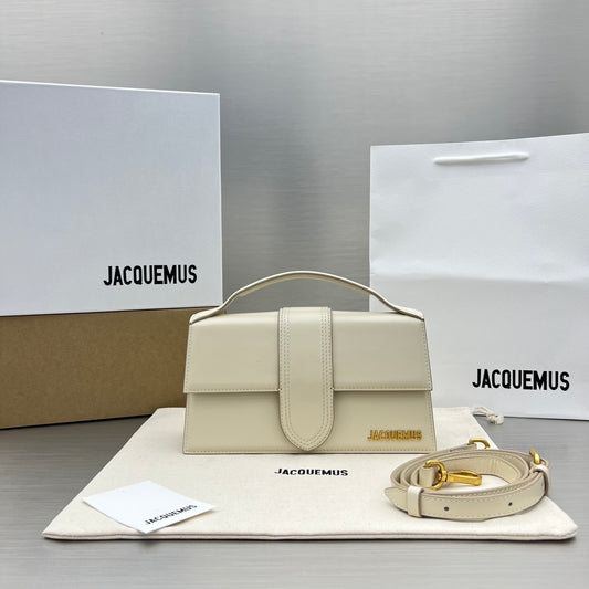 JACQUEMUS