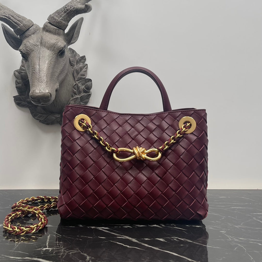 BOTTEGA VENETA