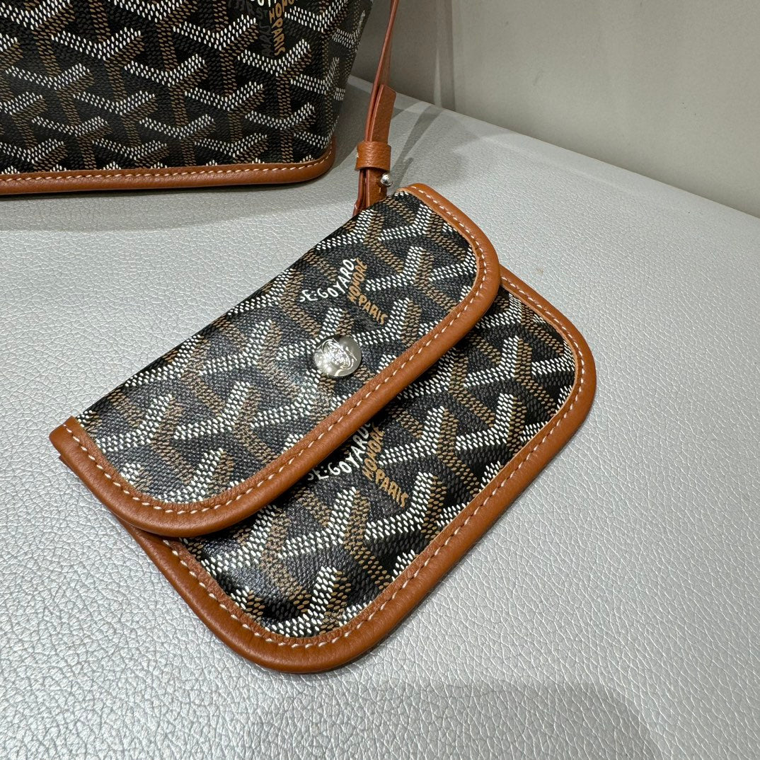 GOYARD